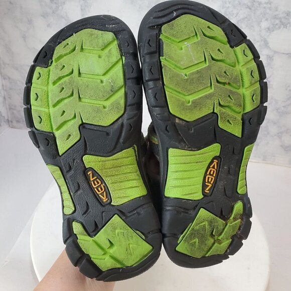 Keen‎ 1 Nylon Outdoor Shoes Gray Waterproof Adjustable Hiking Sandals Closed Toe - Picture 4 of 9